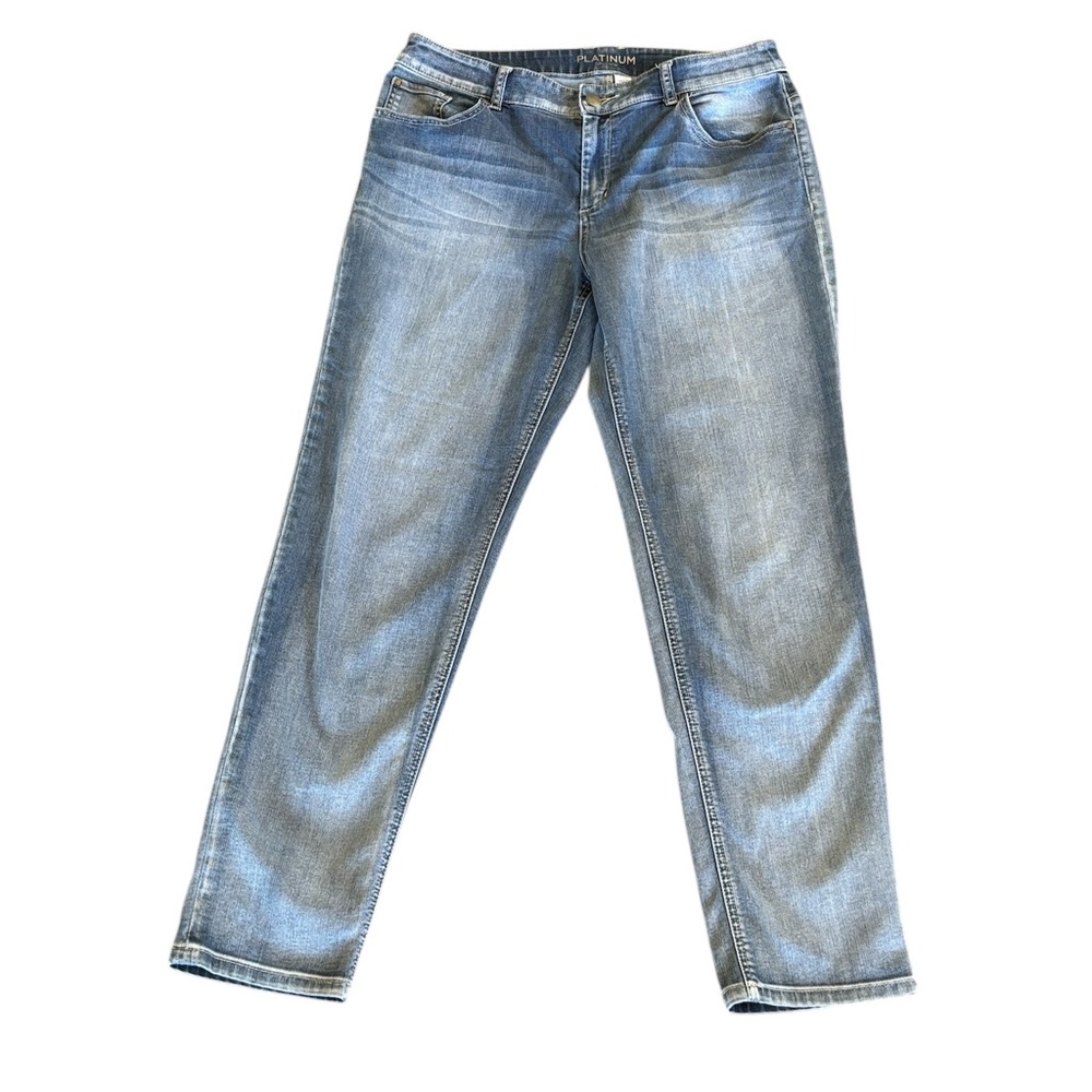 Chico's Ultimate Fit Platinum Straight‎ Leg Jeans Size 1.5 Women's 10